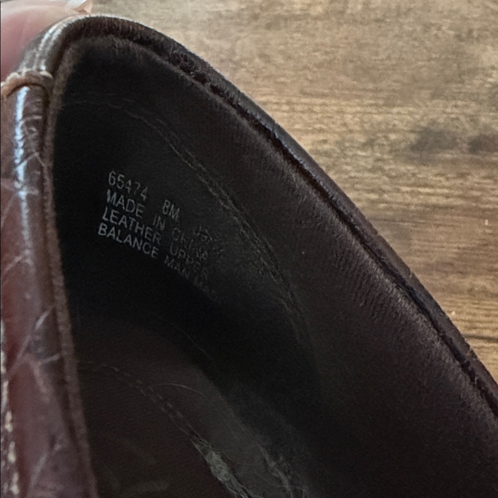 Clarks Women's Croc-Embossed Brown Loafers - Picture 4 of 8